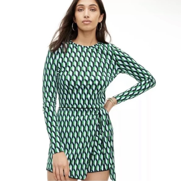 DVF x Target Mini Skort and Top Matching Set XS NWT - Picture 1 of 8